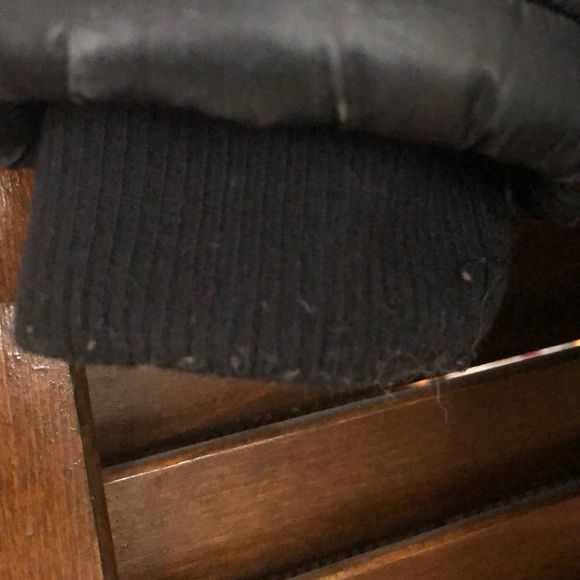 GIRLS DKNY Puffy coat with hood. - Picture 8 of 11